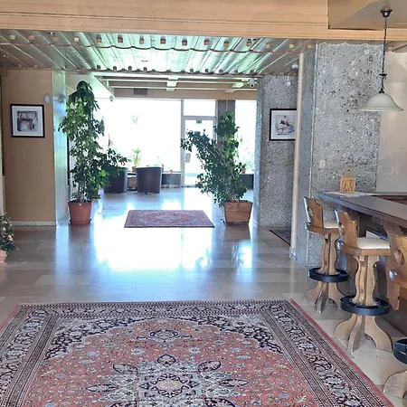 Penthouse Deluxe Galerie 2 Stoeckig By Interhome Apartman Strobl