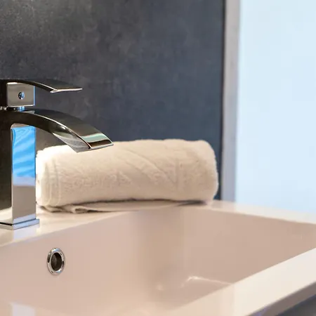 Penthouse Deluxe Galerie 2 Stoeckig By Interhome *