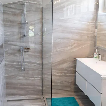 Apartman Penthouse Deluxe Galerie 2 Stoeckig By Interhome