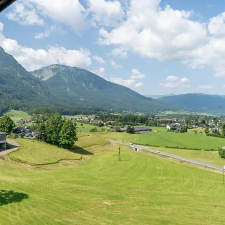 Penthouse Deluxe Galerie 2 Stoeckig By Interhome Apartman Strobl