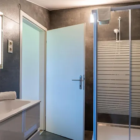 Penthouse Deluxe Galerie 2 Stoeckig By Interhome Strobl