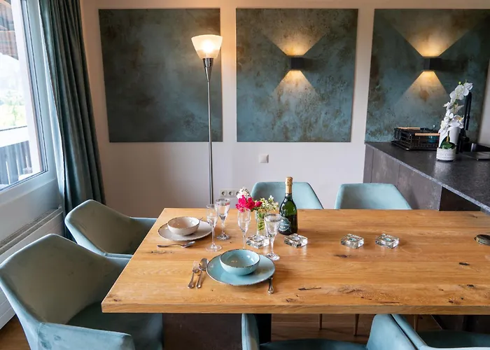 Penthouse Deluxe Galerie 2 Stoeckig By Interhome